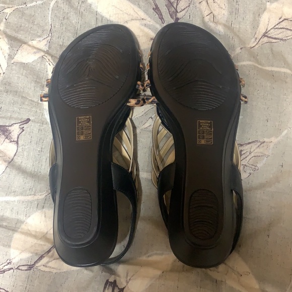 Ladies Naturalizer Leopard Print Sandal Sz: 7.5 W - Picture 3 of 3